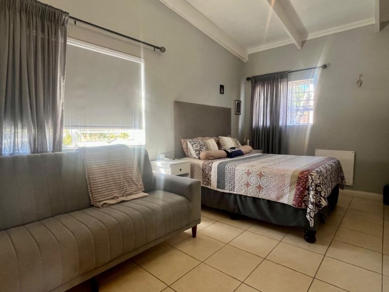 3 Bedroom Property for Sale in Fraaiuitsig Western Cape